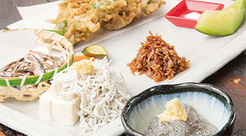地魚料理 しらすや