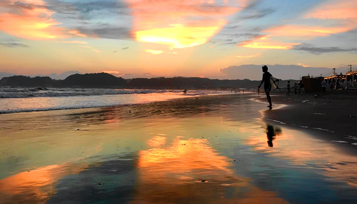 赤と青色の夕焼