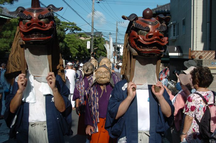 【鎌倉市】鎌倉神楽、面掛行列