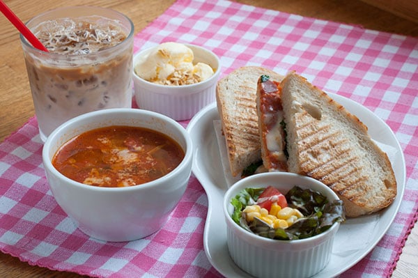 Cafe Aroma