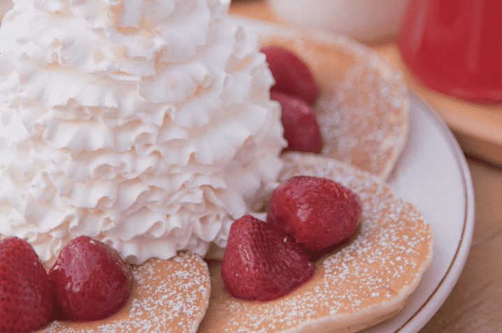 EGGS & THINGS Shonan Enoshima branch